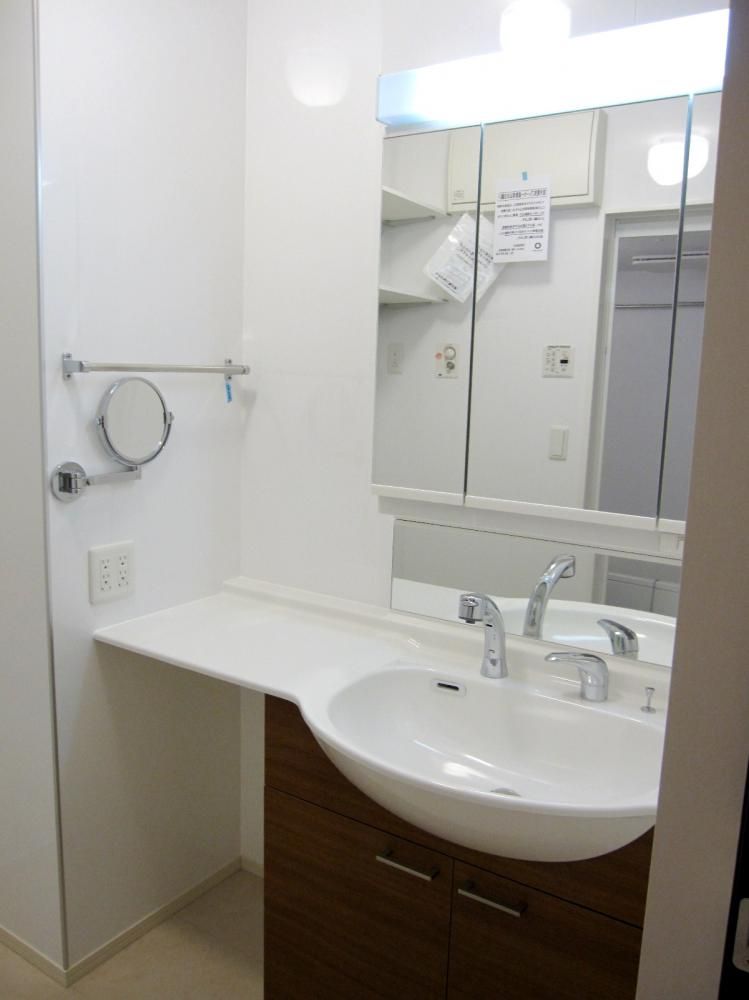 �y���ʏ��z�@