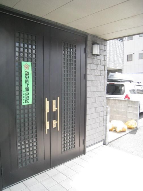 �y�G���g�����X�z�@