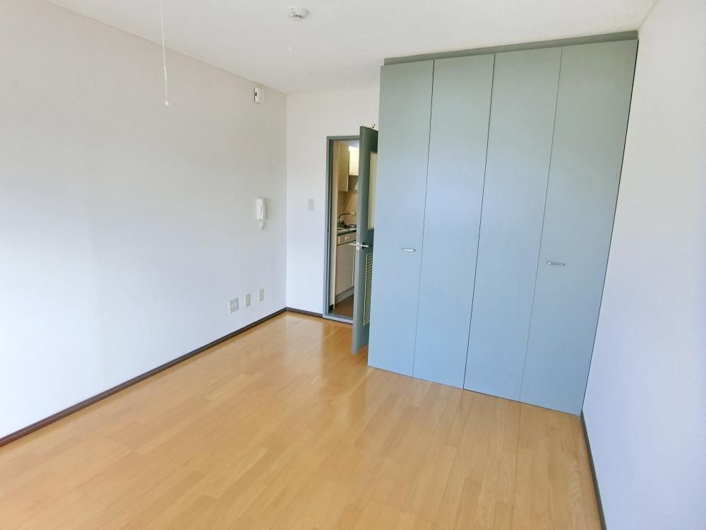 �y�Q���z�@