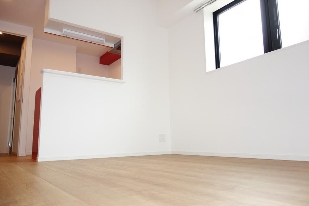 �y���ԁE���r���O�z�@