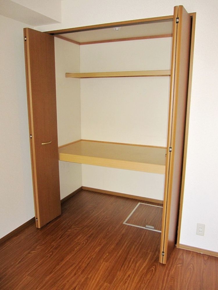 �y���[�z�@