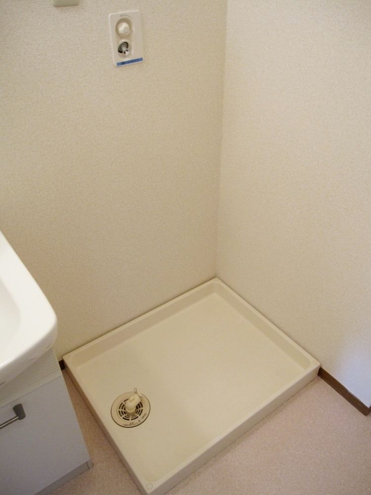 �y���̑��ݔ��z�@