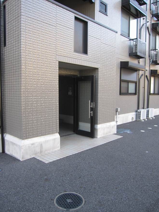 �y�G���g�����X�z�@