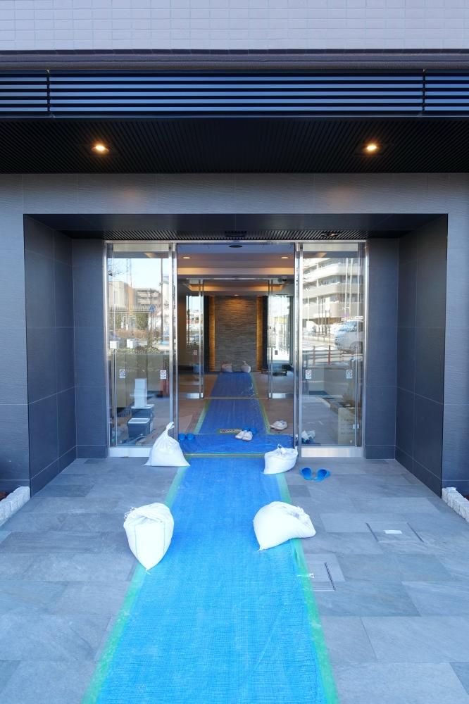 �y�G���g�����X�z�@