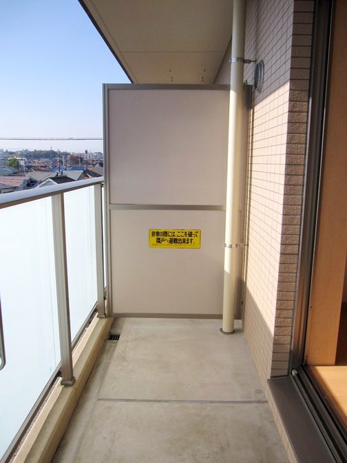 �y�o���R�j�[�z�@