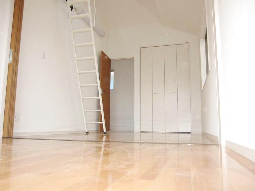 �y���̑������E�X�y�[�X�z�@