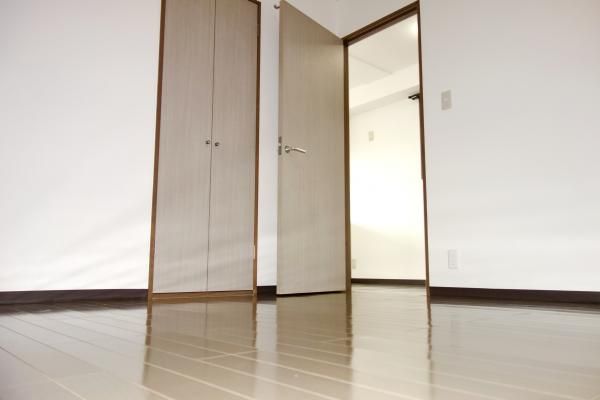 �y�Q���z�@