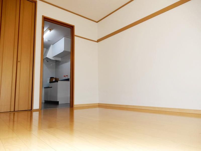 �y�Q���z�@