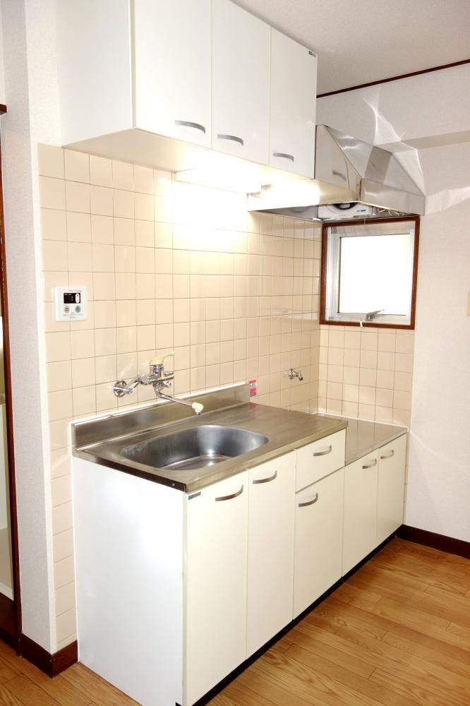 �y�L�b�`���z�@