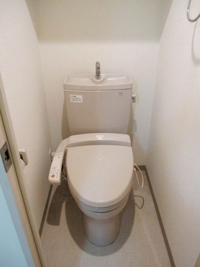 �y�g�C���z�@