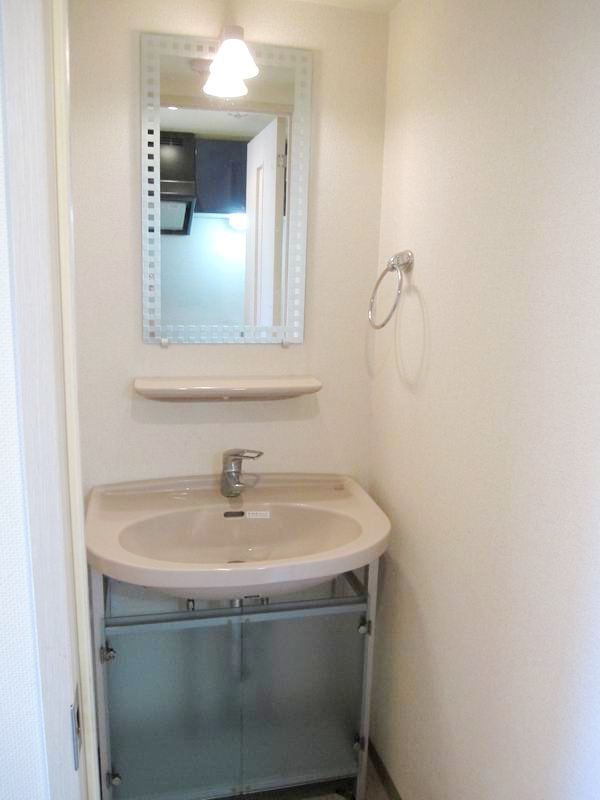 �y���ʏ��z�@