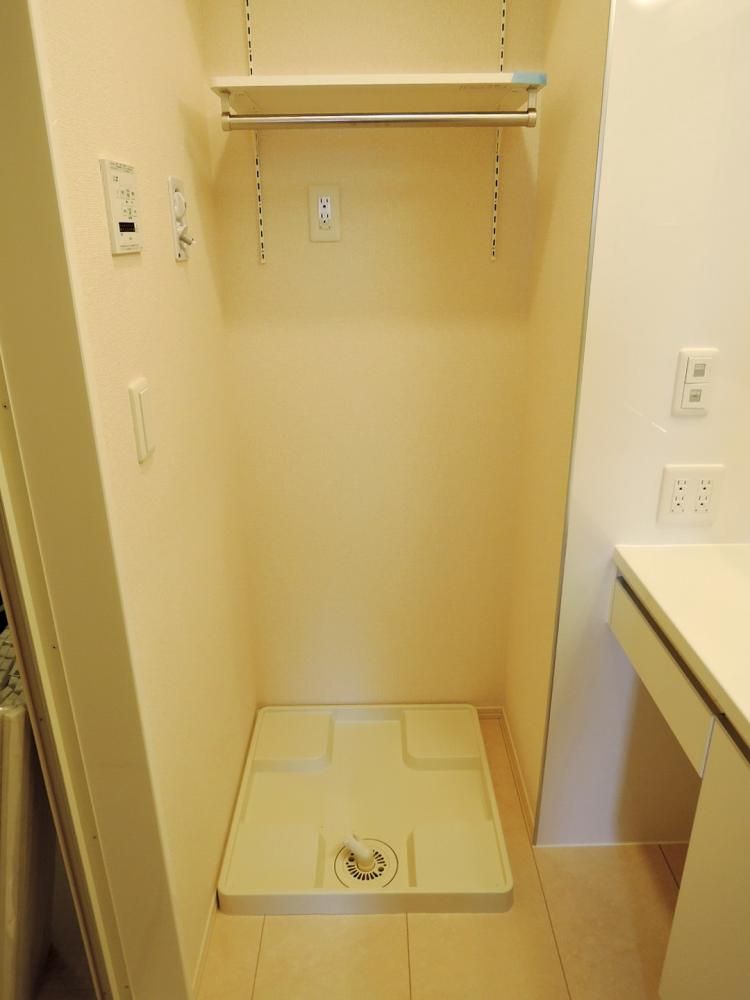 �y���̑��ݔ��z�@