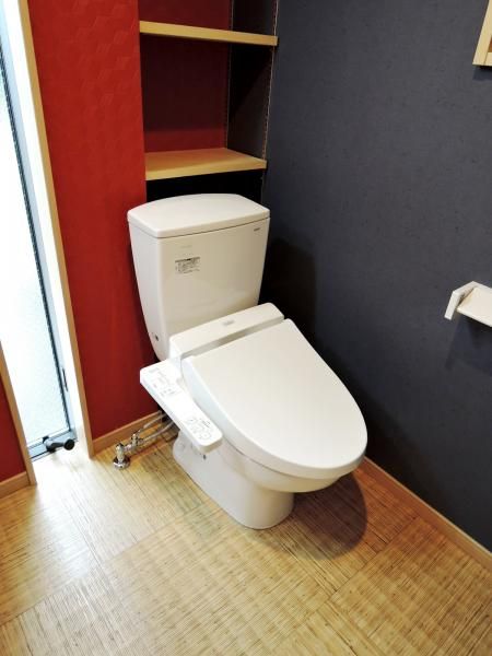 �y�g�C���z�@