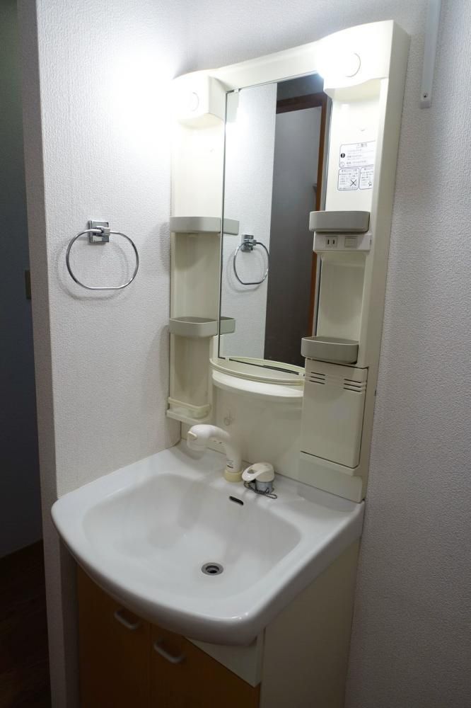 �y���ʏ��z�@