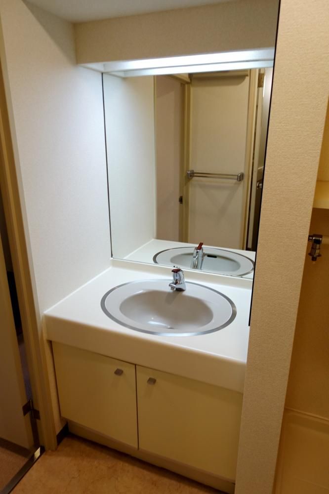 �y���ʏ��z�@