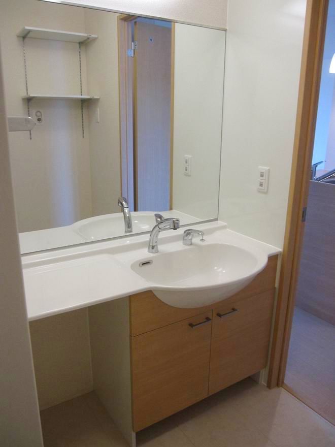 �y���ʏ��z�@