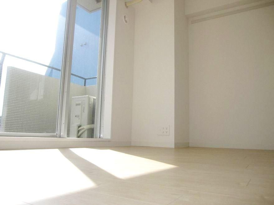 �y�Q���z�@