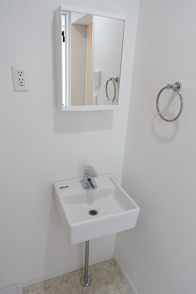 �y���ʏ��z�@