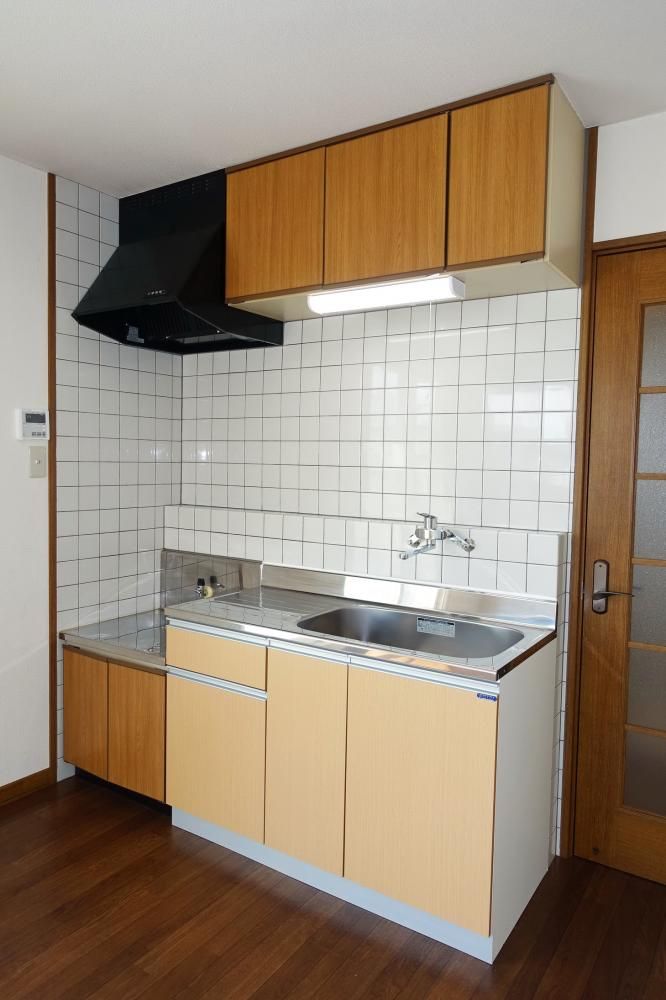 �y�L�b�`���z�@