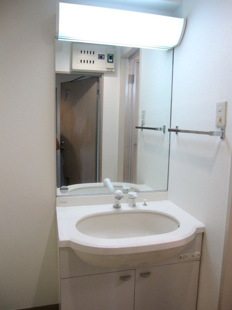 �y���ʏ��z�@