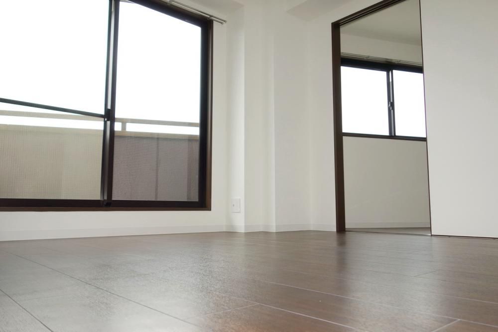 �y�Q���z�@