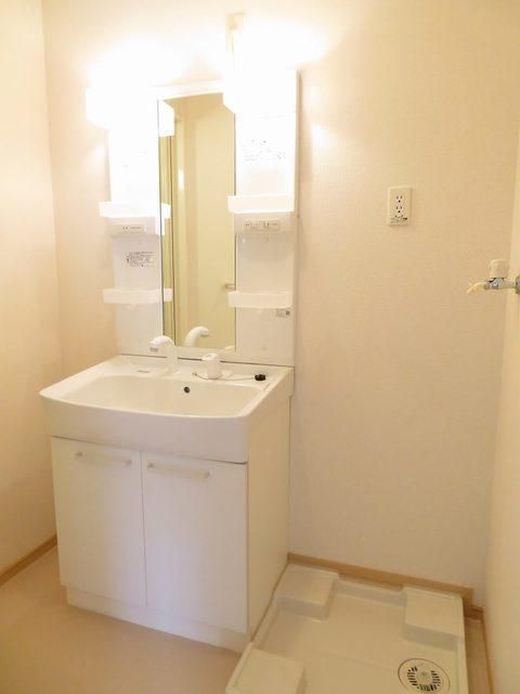 �y���ʏ��z�@