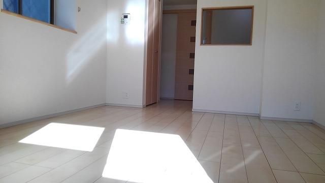 �y�Q���z�@