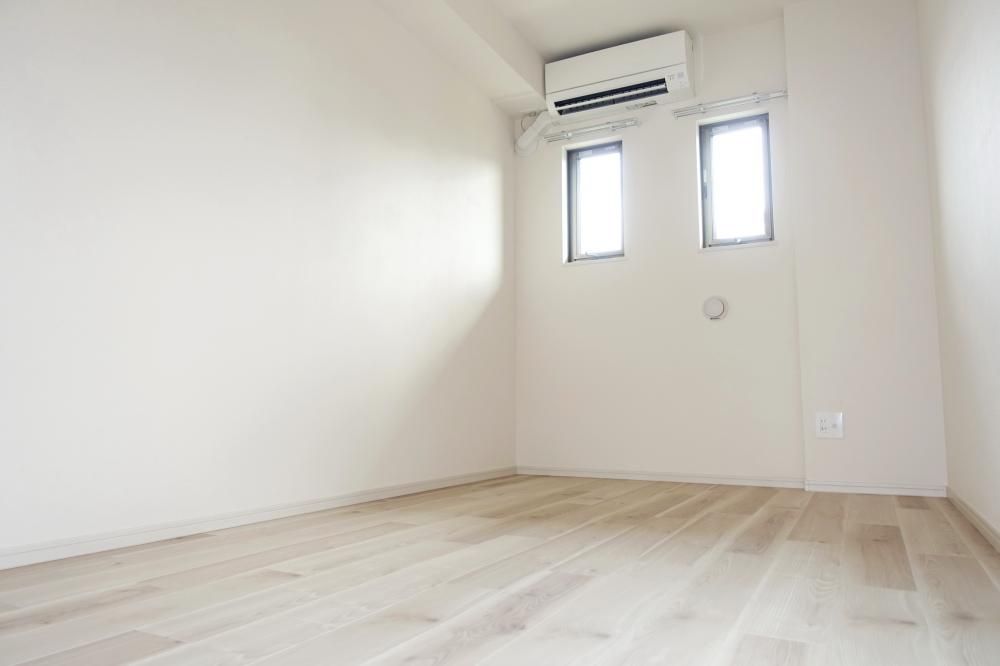 �y�Q���z�@