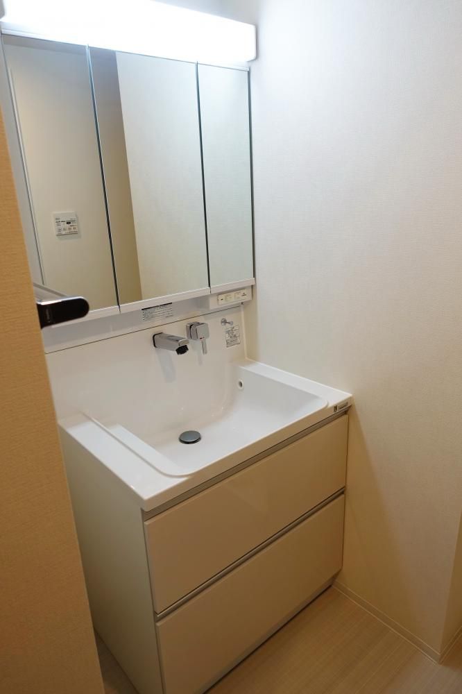 �y���ʏ��z�@