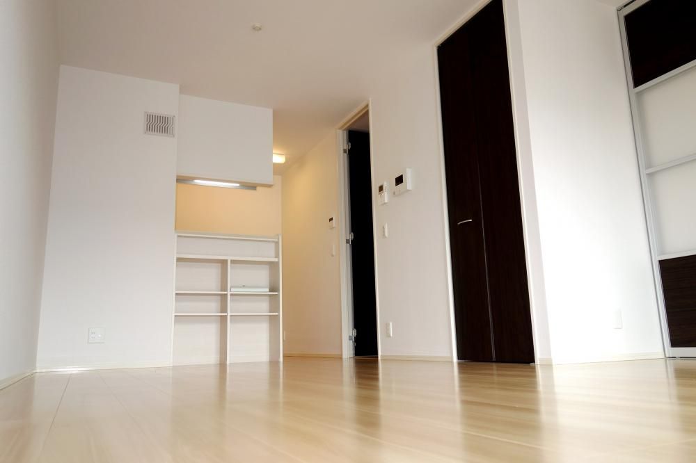 �y���ԁE���r���O�z�@