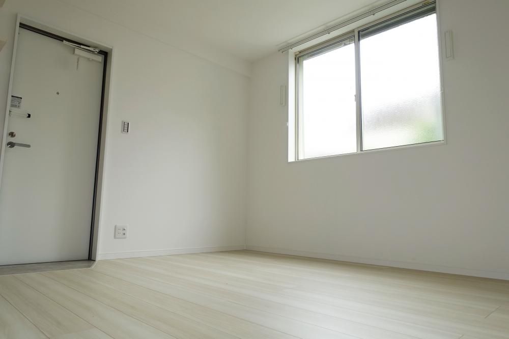 �y�Q���z�@