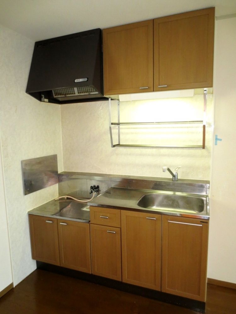 �y�L�b�`���z�@