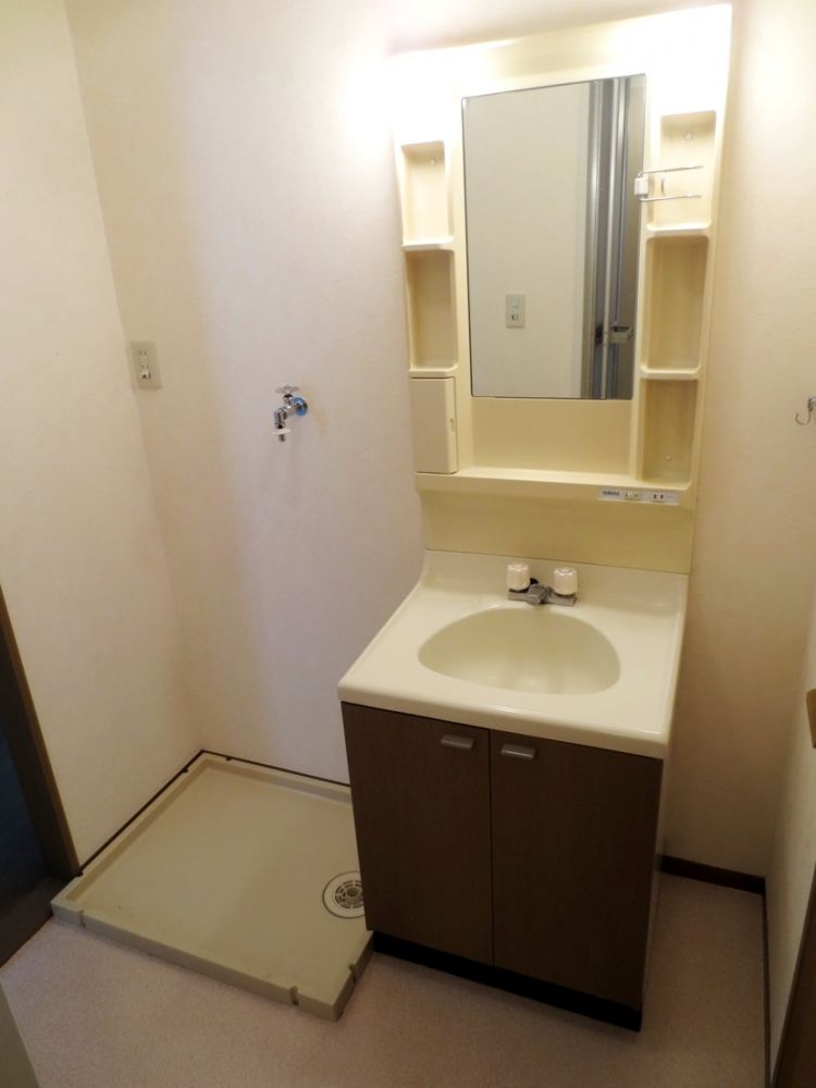 �y���ʏ��z�@