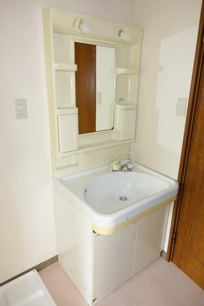 �y���ʏ��z�@