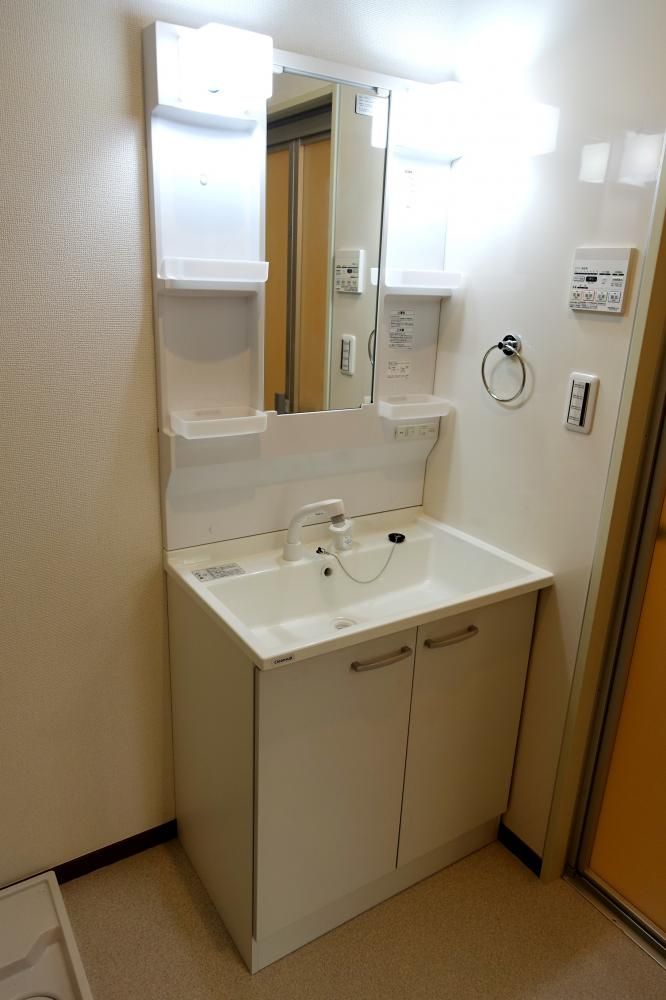 �y���ʏ��z�@