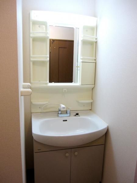 �y���ʏ��z�@