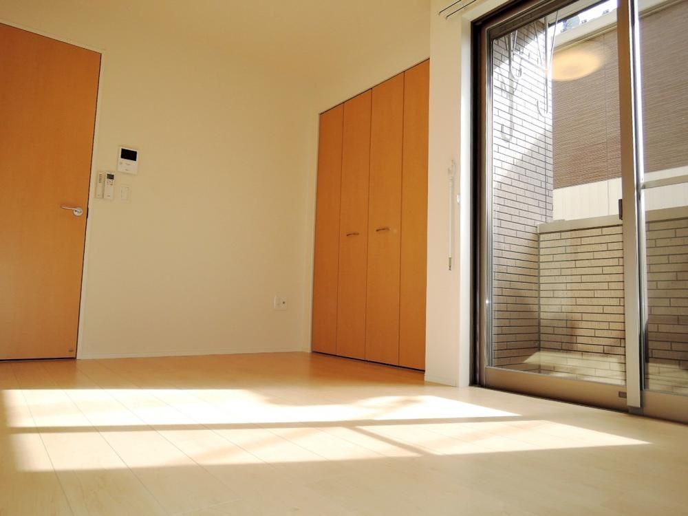 �y�Q���z�@