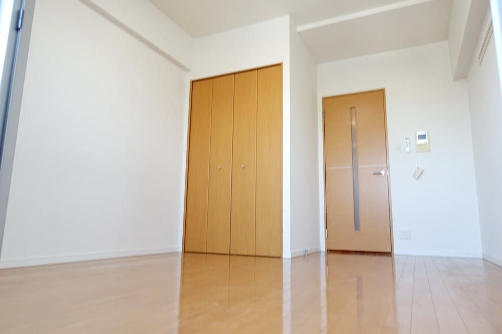 �y���ԁE���r���O�z�@