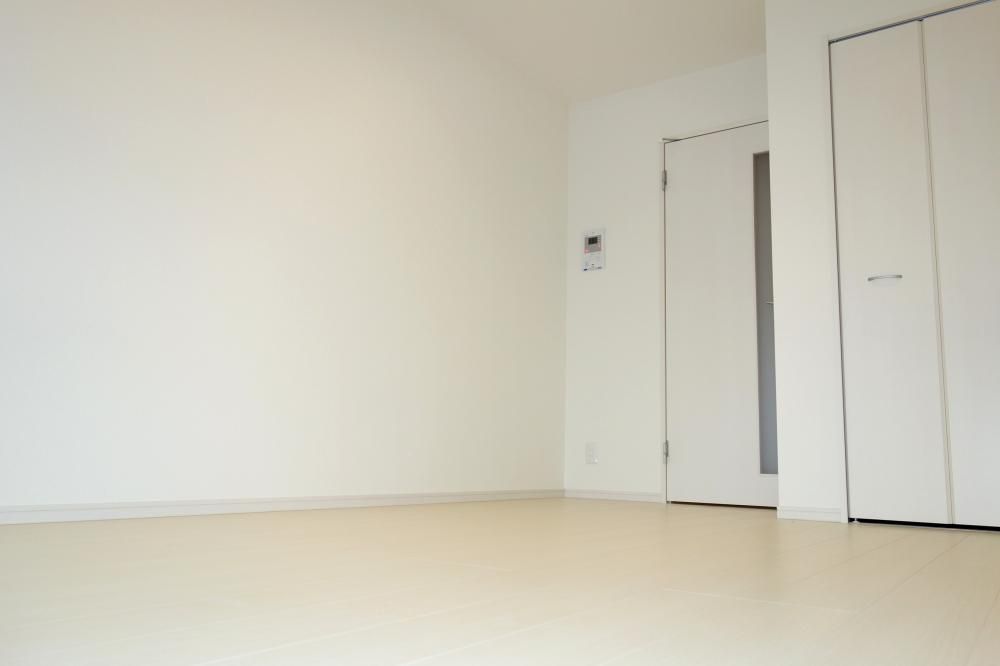 �y���ԁE���r���O�z�@