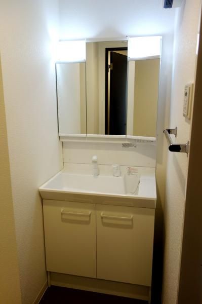 �y���ʏ��z�@