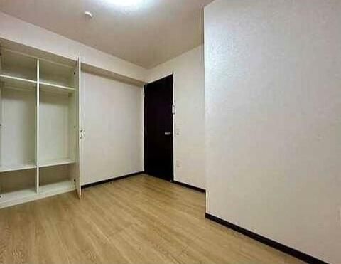 �y�Q���z�@