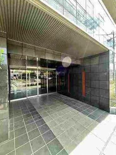 �y�G���g�����X�z�@