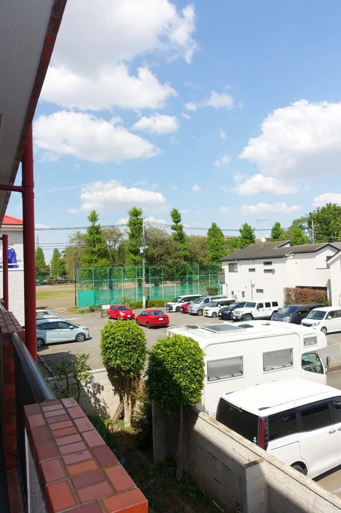 �y���]�z�@