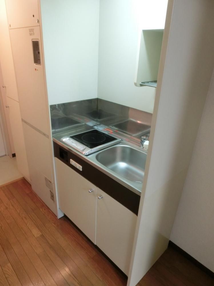 �y�L�b�`���z�@