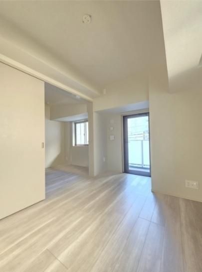 �y���ԁE���r���O�z�@