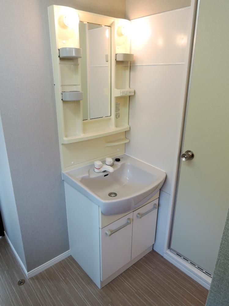 �y���ʏ��z�@