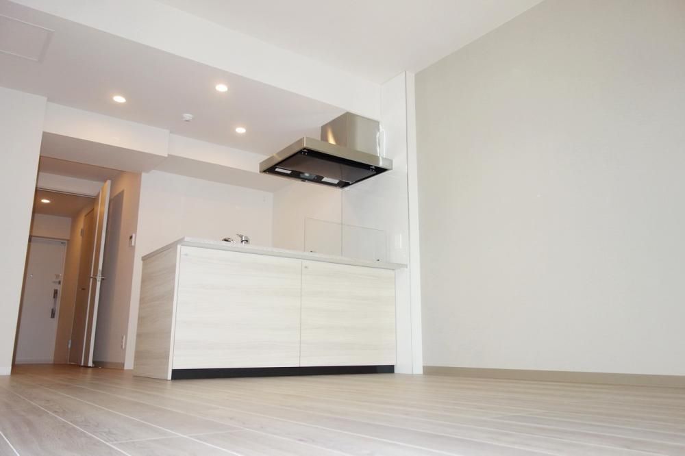 �y���ԁE���r���O�z�@