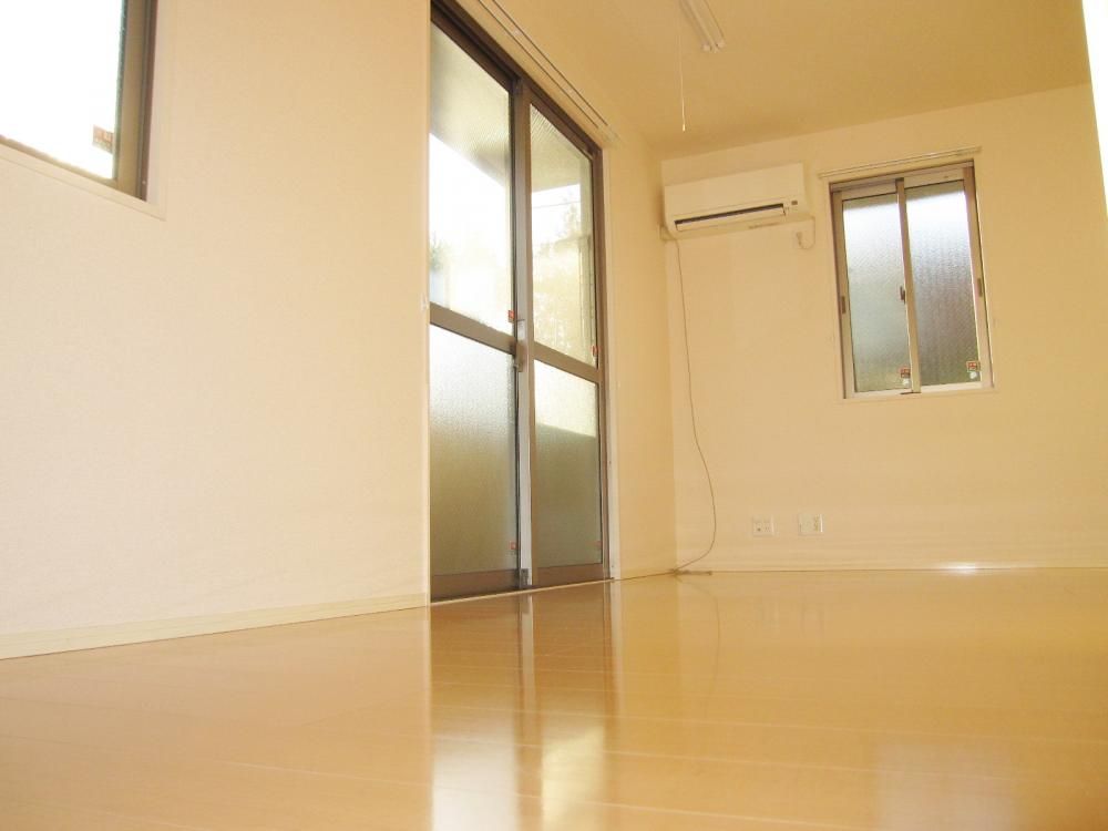 �y�o���R�j�[�z�@