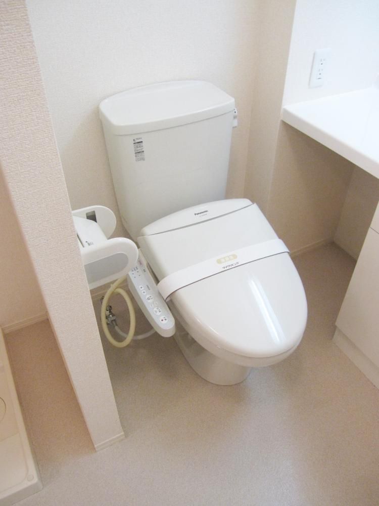 �y�g�C���z�@