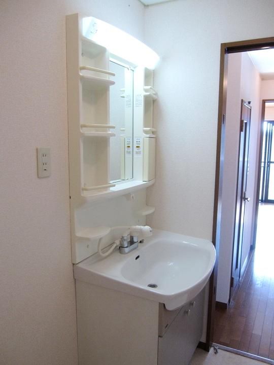 �y���ʏ��z�@